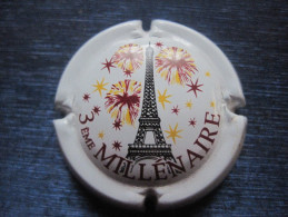 Capsule Champagne 3eme Millenaire - Générique 652 - Tour Eiffel - Collections