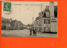 53 COUPTRAIN : La Place - Route De Domfront (état:plis) - Couptrain