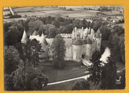 18 Cher Ainay Le Vieil En Avion Au Dessus Du Chateau Vue Aerienne Lapie Editeur - Ainay-le-Vieil