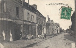 ILE DE FRANCE - 77 - SEINE ET MARNE - SELECTION - VILLIERS SAINT GEORGES - Rue De La Gare Et Place Du Marché - Villiers Saint Georges