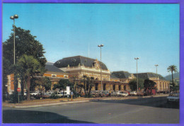 Carte Postale 06. Nice  La Gare S.N.C.F.   Trés Beau Plan - Treinverkeer - Station