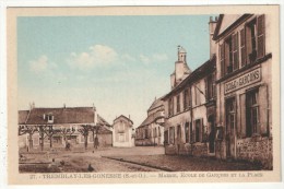 93 - TREMBLAY-LES-GONESSE - Mairie, Ecole De Garçons Et La Place - DD 27 - Tremblay En France