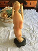 N. 2 VECCHIE STATUE ORIENTALI IN RESINA? AFFARE! CM 29 E CM. 26 - Oosterse Kunst