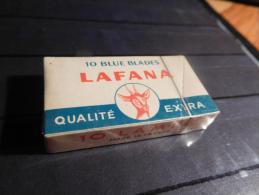 Lafana - 10 Lames Bleues   - Paquet Complet De 10 Lames Sous Blister - Hojas De Afeitar