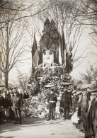 PHOTO 96 - MILITARIA - Photo Originale 17 X 12 -  Guerre 14 /18 - Cimetière De PANTIN - Le Pylone - Police - Gendarme - Guerra, Militares