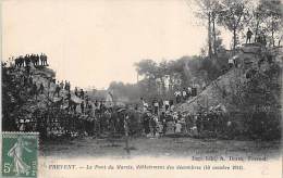 Frévent    62       Le Pont Du Marais. Déblaiement Des Décombres - Autres & Non Classés