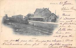 Frévent    62        La Gare. L' Intérieur. Carte De 1902 - Autres & Non Classés