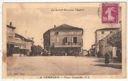 47 - DAMAZAN - Place Gambetta - 1932 - Damazan