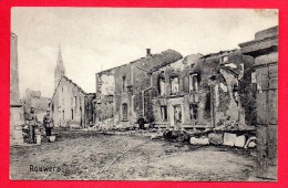 55. Rouvres En Woëvre. Soldats Allemands Dans Les Ruines Du Village. Eglise St. Julien  (1914-18) - Sonstige & Ohne Zuordnung