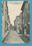 CPA La Grande Rue LA ROQUEBRUSSANNE 83 - La Roquebrussanne