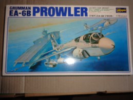 Maquette Avion Militaire-en Plastique----1/72 Hasegawa -GRUMMAN EA -6B PROWLER - Aerei