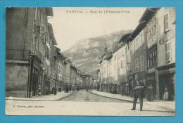 CPA Commerces, Pharmacie Facteur Rue De L'Hôtel De Ville NANTUA (01) - Nantua