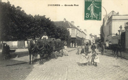 CPA (94)  FRESNES Grande Rue - Fresnes