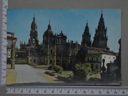 Delcampe - LA CATEDRAL - SANTIAGO DE COMPOSTELA - 2 SCANS (Nº13710) - Santiago De Compostela