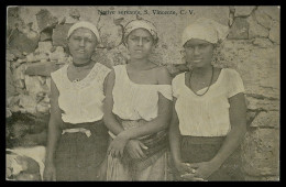 SÃO VICENTE -  COSTUMES -Natives Servants ( Ed. Bon Marché)  Carte Postale - Cap Vert