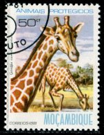 (cl.12 - P.25) Mozambique Ob N° 788 (ref. Michel Au Dos) - Girafes - - Giraffen