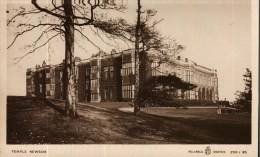 CPA  Photo  -   Angleterre -    LEEDS   - Temple Newsam - Leeds