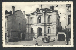 CPA - ETTERBEEK - Maison Communale - Gemeentehuis // - Etterbeek