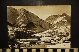 CPSM,  AUTRICHE, AUSTRIA, Hirschegg Mit Ifen-Hotel - Foto Milz Um 1959 - Kleinwalsertal