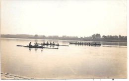 Bateaux D'AVIRON - CARTE PHOTO - Rudersport