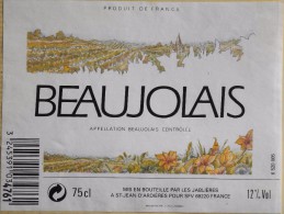 ETIQUETTE De VIN BEAUJOLAIS  " Appellation Contrôlée " - Décollée Bon état  - - Beaujolais