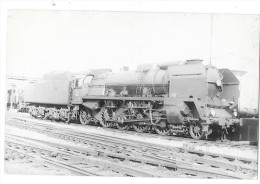 LOCOMOTIVE A VAPEUR Photographie Format Cpa Machine Gros Plan - Matériel