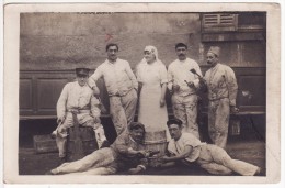 Carte  Photo Militaire Français MARSEILLE (Bouches Du Rhône) Hôpital-Infirmerie-Soldat Casquette De Marine-Guerre 1917 - Non Classés