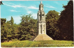 Northampton - Queen Eleanor's Cross ( First Day Of Issue 14 Nov 1973 - Wedding Of Princess Anne And Mark Phillips STAMP - Northamptonshire