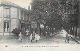 Stains - Avenue De La Gare Prise De La Passerelle - Belle Animation - Carte E.L.D. N°4 - Stains