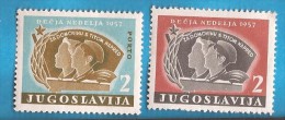 1957 X 19  JUGOSLAVIJA CHILDRENS WOCHE DES KINDERS PIONIER PLAKETTE MNH - Beneficenza