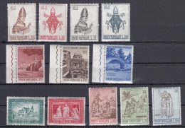 Lot Poste Vaticane **/MNH - Collezioni