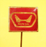 HONDA - Old Pin Badge Of AUTO MOTO YUGOSLAVIA - Honda