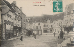 28 // ILLIERS PLACE DU MARCHE   EDIT MAILLOT   CARTE PHOTO - Illiers-Combray