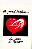 CPM De PARIS (75) - Un  " GRAND BONJOUR... Du COEUR De PARIS " - Le COEUR Est En RELIEF - Sonstige