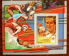 CENTRAFRIQUE Jeux Olympiques Seoul 88. Bloc De Luxe Du N° Yvert  803. Natation. Dentele. Perforate. ** MNH. - Verano 1988: Seúl