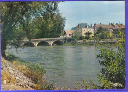 Carte Postale 71. Geugnon Et Le Pont Sur L'Arroux    Trés Beau Plan - Gueugnon