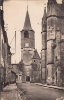 CPSM  CHATILLON-COLIGNY  Le Clocher De L'église Construit Sur Une Vieille Tour De La Ville - Chatillon Coligny