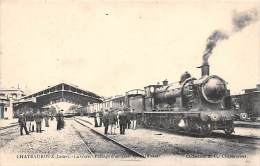 Chateauroux      36     La Gare . Passage Spécial D'un Train D'essai  (voir Scan) - Chateauroux