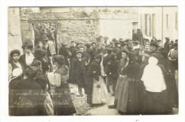 INDRE-ET-LOIRE  /  L' ENSEVELI  DE  LA  HAYE-DESCARTES  /  LA  FOULE  DEVANT  LE  PUITS  /  CARTE-PHOTO - Catastrofi