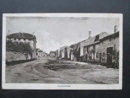 AK Frankreich 1. WK 1915 Dorfstrasse Laneuville. Briefstempel Krankensammelstelle Bahnhof - Stenay