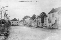 CPA - MEREVILLE (91) - Vue Du Mail Au Début Du Siècle - Mereville