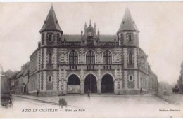 Cpa  AUXI LE CHATEAU  HOTEL DE VILLE - Auxi Le Chateau