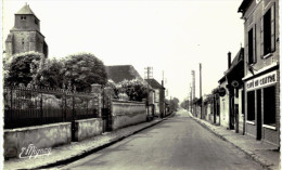 SAINT CLEMENT .... RUE DE LA REPUBLIQUE - Saint Clement