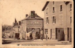 ORADOUR SUR VAYRES ( 87 Haute Vienne) Rue Principale Avec Pub DUBONNET (PPP29133) - Oradour Sur Vayres