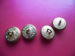 4 BOUTONS A.M & Cie Paris Métal Armée De L´air Avion Aviation D= 21 Mm Effet Doré - Buttons