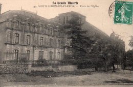 Mouilleron En Pareds : Place De L'église - Mouilleron En Pareds