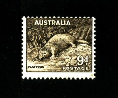 AUSTRALIA - 1943 DEFINITIVE  9d  WMK  PERF. 14 X 15  MINT SG 191 - Neufs