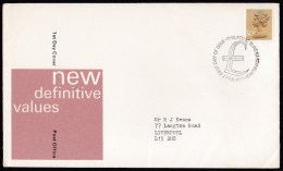 UK: Circulated FDC First Day Cover, 1977, Queen, Machin Definitive 50 Pence (minor Crease) - Covers & Documents