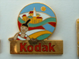 PIN´S KODAK - EUROPE - Photographie