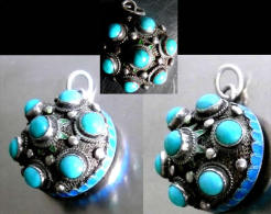 Pendant Mongol XIXème /  Old Mongolian Silver And Turquoise Pendant - Pendenti